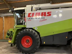 Claas LEXION 440 Evolution 2003 г - Фото: 2