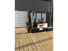 Bobcat B20X-7 Серія - Фото: 1