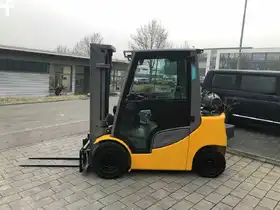 Jungheinrich TFG 425 - Фото: 1