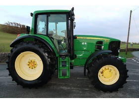 John Deere 6530 Premium  2007 год. - Фото: 2