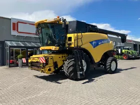 New Holland CR 9090 Allrad 2009 р. - Фото: 2