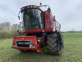 Case IH Axial-Flow 6130 2013 р. - Фото: 2