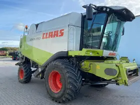 Зерноуборочный комбайн Claas Lexion 550 - Фото: 1