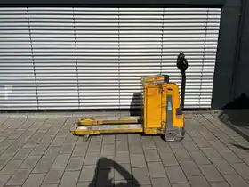 Jungheinrich EJE 120 - Фото: 1