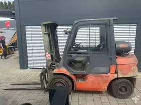 Toyota 02-7FGF30 - Фото: 1
