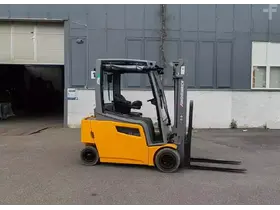 Jungheinrich EFG 320 LION 4.4м/ 2020г/ 2650ч - Фото: 1