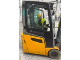 Jungheinrich EFG 213 DZ500 - Фото: 1