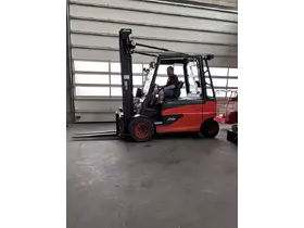Linde E50HL-01 - Фото: 1