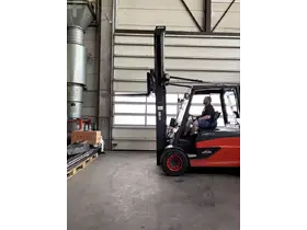 Linde E50HL-01 - Фото: 2