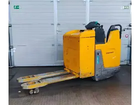 Jungheinrich ERE 225 batt2025/ 2t - Фото: 1