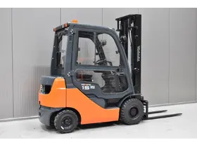 TOYOTA 02-8FDF15 2014 г. - Фото: 2