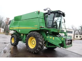 JOHN DEERE S690i 2011 рік. - Фото: 1