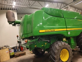John Deere S 670 2009 год. - Фото: 2