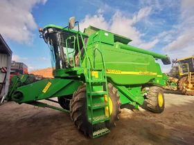 JOHN DEERE 9640 WTS 2003 р. - Фото: 1