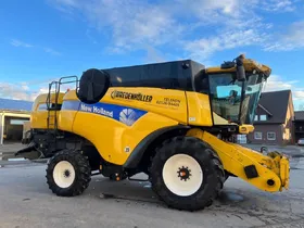 New Holland CХ 8090 2007 р. - Фото: 2