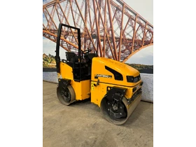 Тандемний каток JCB VMT260-120 2018 рік. - Фото: 1