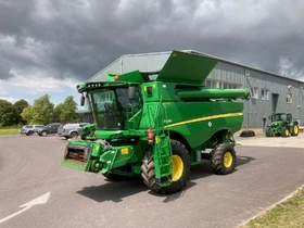 John Deere S 685 HillMaster  2013 г. - Фото: 1