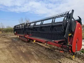 НОВА жниварка CASE 3162 TerraFlex - Фото: 1