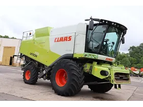 CLAAS Lexion 770 +V 900 - Фото: 1