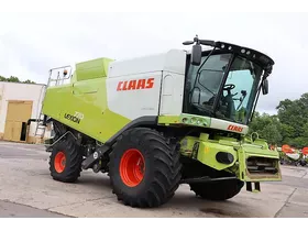 CLAAS Lexion 770 + V 900 - Фото: 1