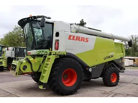 CLAAS Lexion 770 + V 900 - Фото: 2