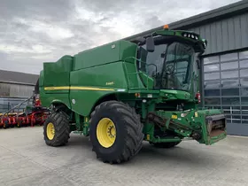 John Deere S 685i  2014 г. - Фото: 1