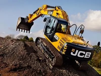 Гусеничный экскаватор JCB