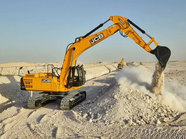 Фото полноповоротного экскаватора JCB