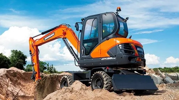 Фото малогабаритного экскаватора Doosan