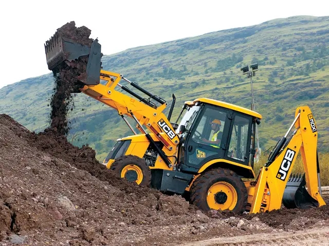 Екскаватор навантажувач JCB 3CX Фото екскаватора навантажувача JCB 3CX